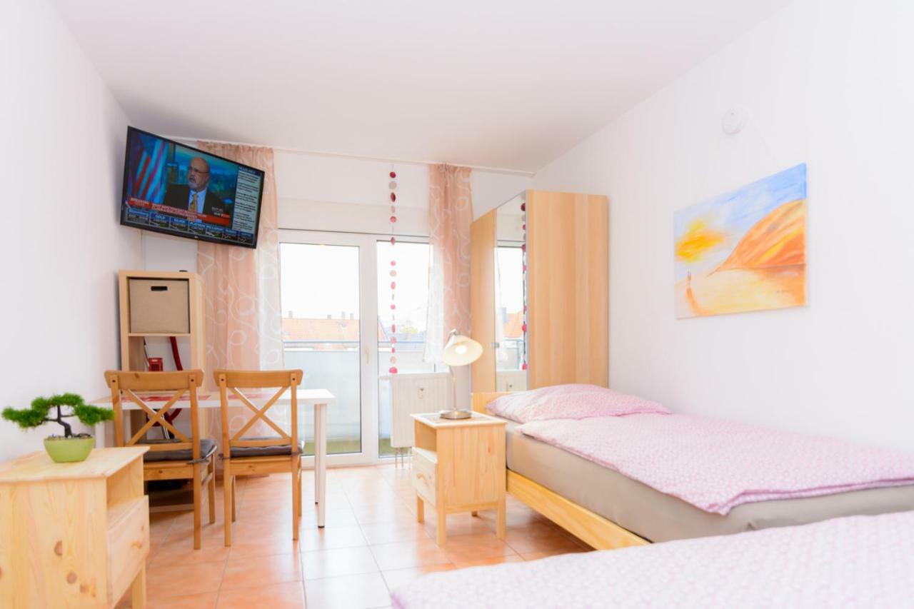 נירנברג Private Apartments Close To Subway מראה חיצוני תמונה